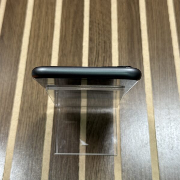 iPhone Seminovo 11 128GB Preto 100% - Imagem 6