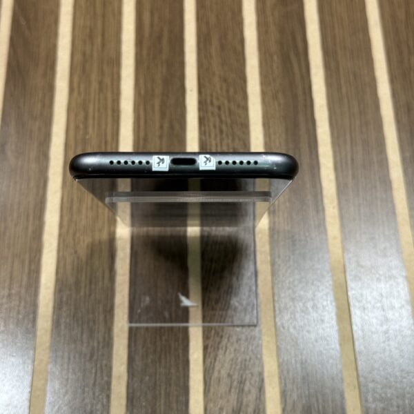 iPhone Seminovo 11 128GB Preto 100% - Imagem 7