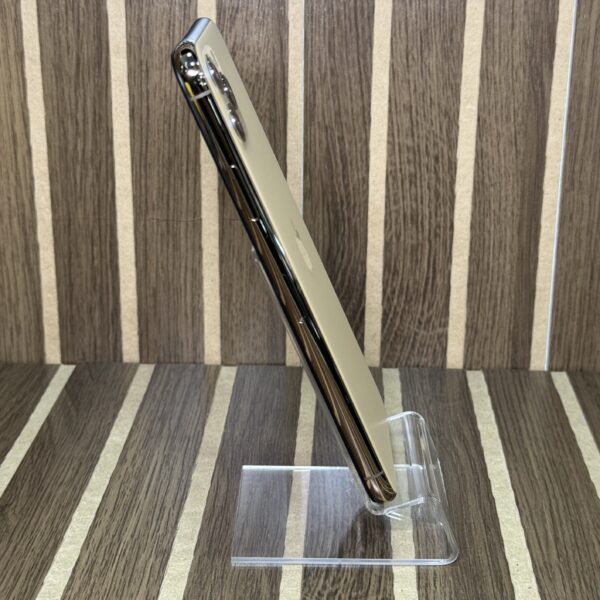 iPhone Seminovo 11 Pro Max 256GB Dourado 83% - Imagem 5